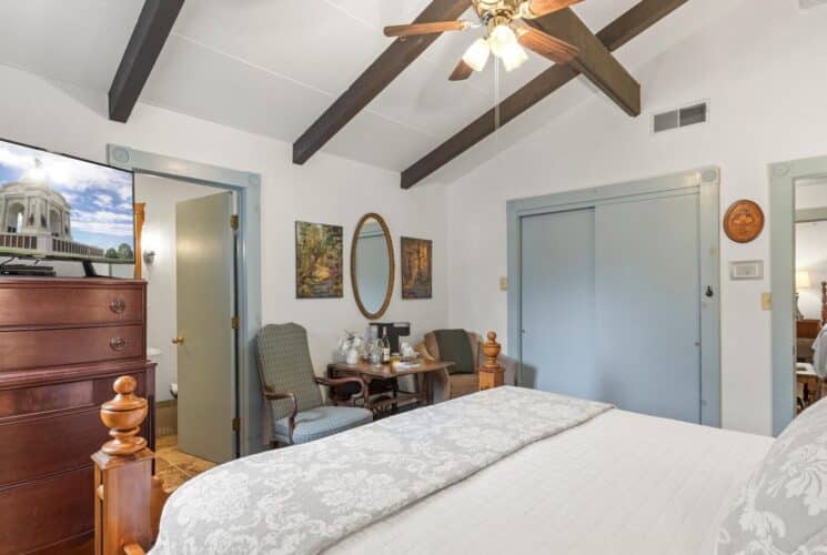 Penn’s Woods Room